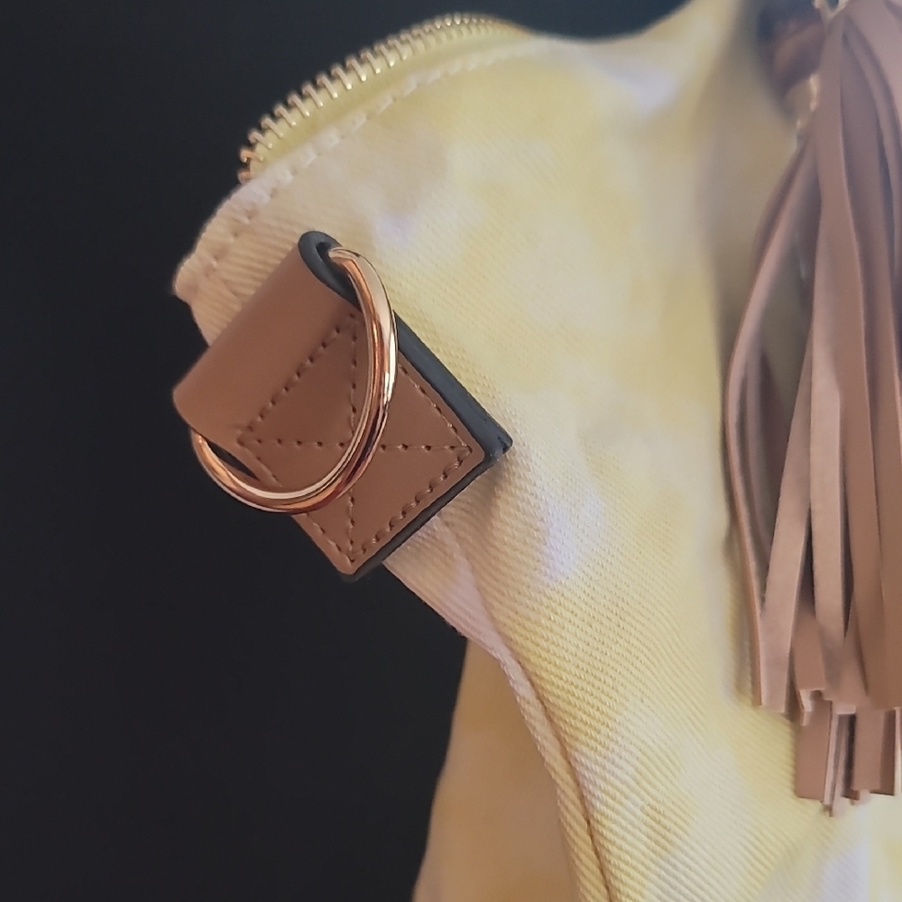 Yellow and Tan Women's Travel Bag - Picture 5 of 12